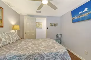 6061 Border Ln, Sarasota, FL 34231 - Photo 20