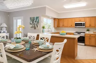 140 50th St, Holmes Beach, FL 34217 - Photo 10