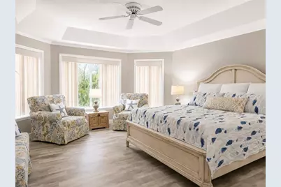140 50th Street, Holmes Beach, FL 34217 - Photo 16