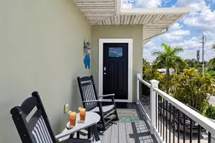 140 50th St, Holmes Beach, FL 34217 - Photo 4