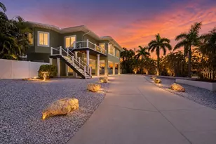 140 50th St, Holmes Beach, FL 34217 - Photo 1