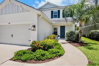 10113 Canaveral Circle, Sarasota, FL 34241 - Photo 2