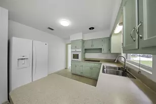 2077 Druid Road E, Clearwater, FL 33764 - Photo 28