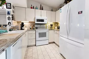 8294 Key Royal Cir, Naples, FL 34119 - Photo 4