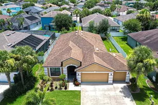 8443 White Poplar Dr, Riverview, FL 33578 - Photo 8