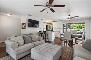 4346 Meadowland Cir, Sarasota, FL 34233 - Photo 8