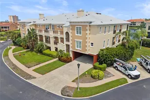 10 Franklin Ct S, Saint Petersburg, FL 33711 - Photo 2