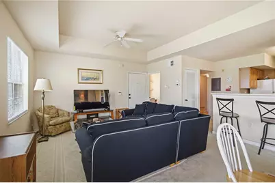 1000 Villagio Circle #201, Sarasota, FL 34237 - Photo 10