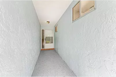 804 67th Street W, Bradenton, FL 34209 - Photo 4