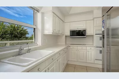 3080 Grand Bay Boulevard #515, Longboat Key, FL 34228 - Photo 4
