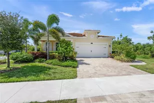 5690 Long Shore Loop, Sarasota, FL 34238 - Photo 2
