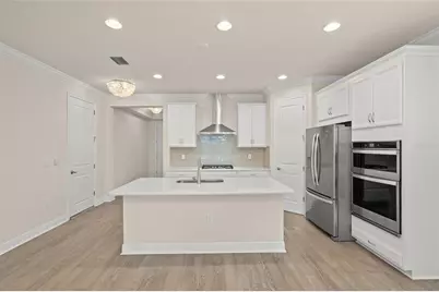 5690 Long Shore Loop, Sarasota, FL 34238 - Photo 4