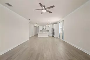 5690 Long Shore Loop, Sarasota, FL 34238 - Photo 10