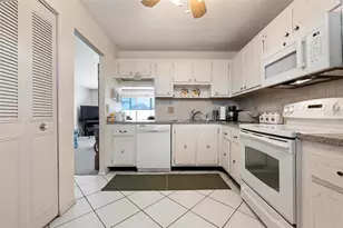 4040 Ironwood Circle, Bradenton, FL 34209 - Photo 8