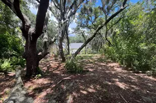 310 Clayton Rd, Auburndale, FL 33823 - Photo 2