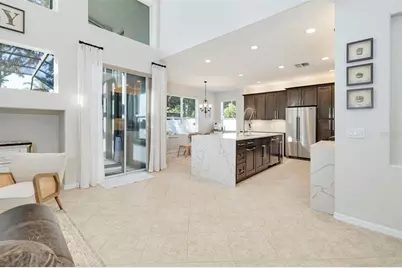 4255 67th Avenue Circle E, Sarasota, FL 34243 - Photo 16