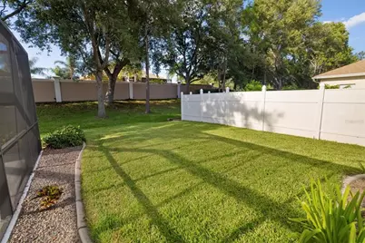 4255 67th Avenue Circle E, Sarasota, FL 34243 - Photo 48