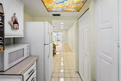 5870 38th Avenue N #43, Saint Petersburg, FL 33710 - Photo 4