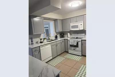 2705 SE 17th Avenue, Cape Coral, FL 33904 - Photo 14