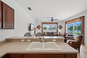 9007 Willowbrook Cir, Bradenton, FL 34212 - Photo 10