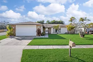 11312 112th St, Largo, FL 33778 - Photo 1
