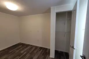 5700 Holiday Park Blvd, North Port, FL 34287 - Photo 24