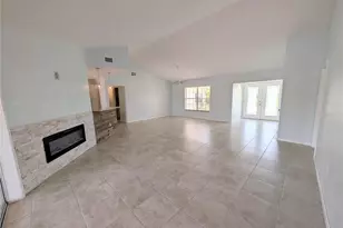8707 51st Ave W, Bradenton, FL 34210 - Photo 6