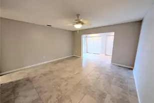 8707 51st Ave W, Bradenton, FL 34210 - Photo 16