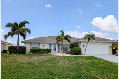 8707 51st Avenue W, Bradenton, FL 34210 - Photo 1