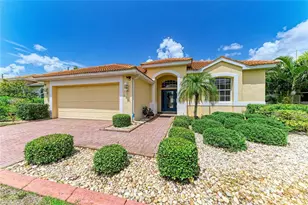 6841 74th St Cir E, Bradenton, FL 34203 - Photo 2