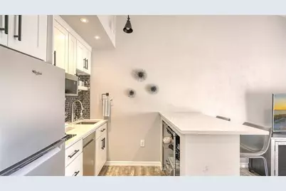 3127 Longmeadow #2, Sarasota, FL 34235 - Photo 12