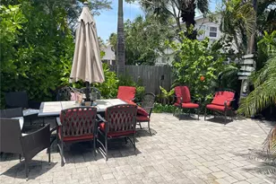2904 Avenue B, Bradenton Beach, FL 34217 - Photo 10