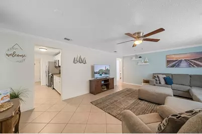 2135 Lee Lane, Sarasota, FL 34231 - Photo 8