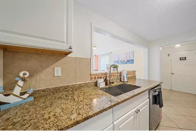 2135 Lee Lane, Sarasota, FL 34231 - Photo 12