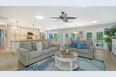 4717 Thomas Hoby Place, Sarasota, FL 34241 - Photo 8