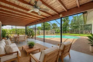 4736 Charing Cross Rd, Sarasota, FL 34241 - Photo 4