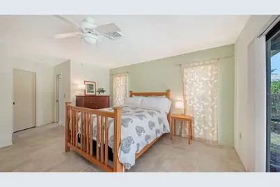 4736 Charing Cross Road, Sarasota, FL 34241 - Photo 8