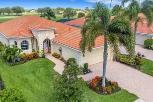 185 Savona Way, Nokomis, FL 34275 - Photo 2