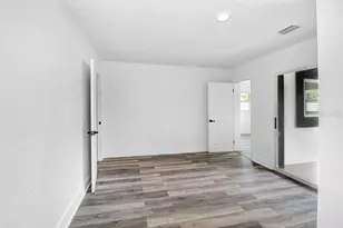 12113 Midlake Dr, Tampa, FL 33612 - Photo 22