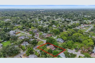 3153 Maiden Lane, Sarasota, FL 34231 - Photo 18