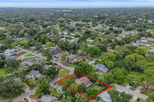 3153 Maiden Ln, Sarasota, FL 34231 - Photo 18