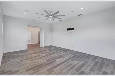 1911 148th Court E, Bradenton, FL 34212 - Photo 30