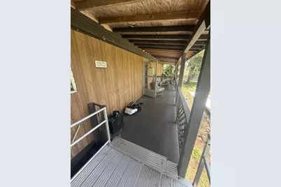 9818 Reylinda Avenue, Thonotosassa, FL 33592 - Photo 10