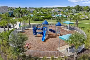 10169 Lake Wales Cir, Sarasota, FL 34241 - Photo 50