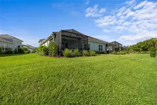 10169 Lake Wales Cir, Sarasota, FL 34241 - Photo 34