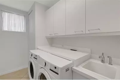 235 Cocoanut Avenue #108B, Sarasota, FL 34236 - Photo 14