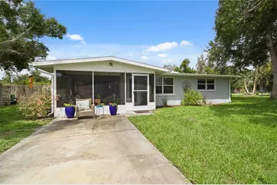 535 Caruso Place, Sarasota, FL 34237 - Photo 2