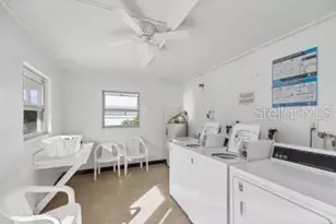 3950 Roxane Blvd, Sarasota, FL 34235 - Photo 32
