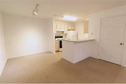8905 Manor Loop #107, Bradenton, FL 34202 - Photo 4