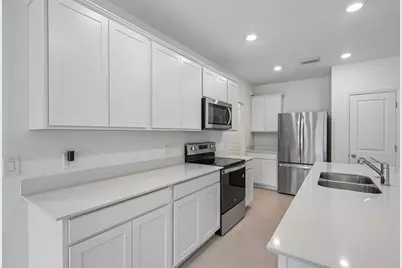 6391 Waterstone Place, Sarasota, FL 34240 - Photo 12